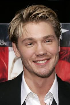chad1 Michael Murray Hairstyles Trends 2011