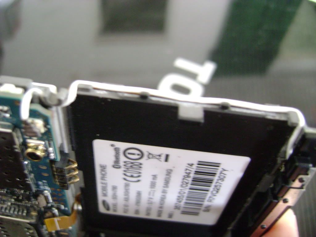 [Samsung] Máy chưa bung nhưng keo 2 mặt, rồi có gì dính trong main kì kì vậy ta ?? - 10