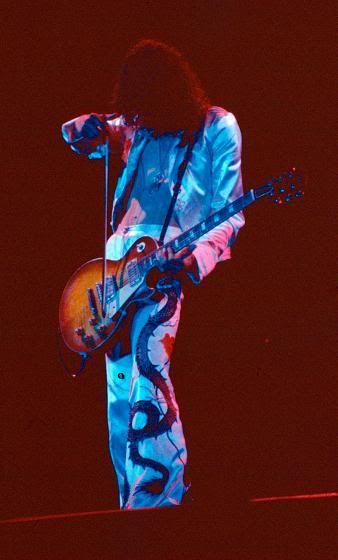 Los Angeles, CA- The Forum- June 23, 1977 - Photos - Led