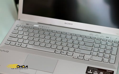 Sony-Vaio-SE_1.jpg