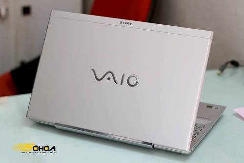 Sony-Vaio-SE_9.jpg