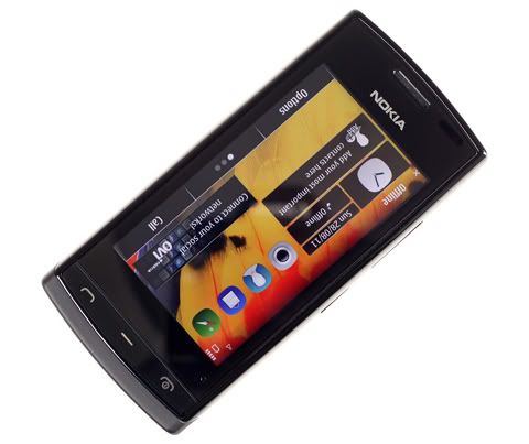 nokia_500_4.jpg