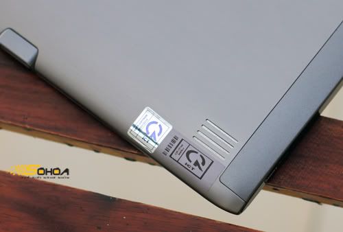 Acer-IconiaTab-A501_10.jpg