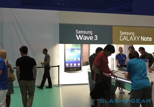 samsung_galaxy_tab_7-7_removed_ifa_sg_4.jpg