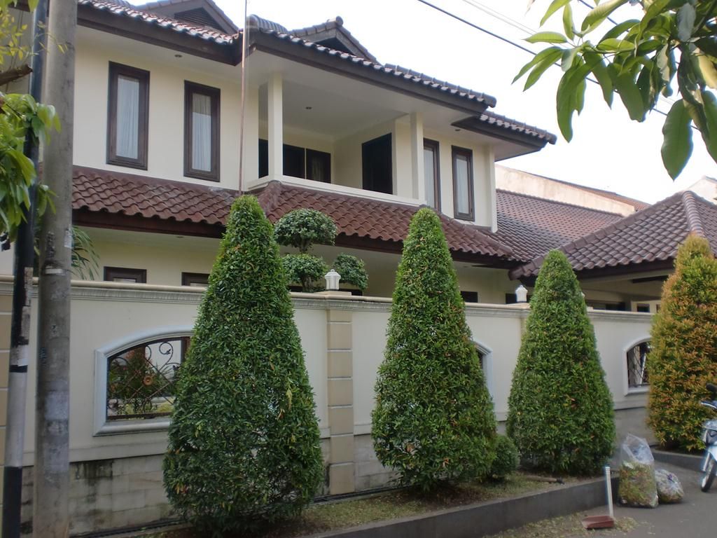 Dijual Rumah Mewah Jalan Cendrawasih Bintaro Sektor 1 Sangat Nyaman Dijual Rumah Mewah Jalan Cendrawasih Bintaro Sektor 1 Sangat Nyaman