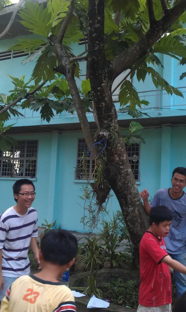 Thư mời tham gia chương trình ngày hội trẻ thơ do hội helping hand saigon tổ chức - 4