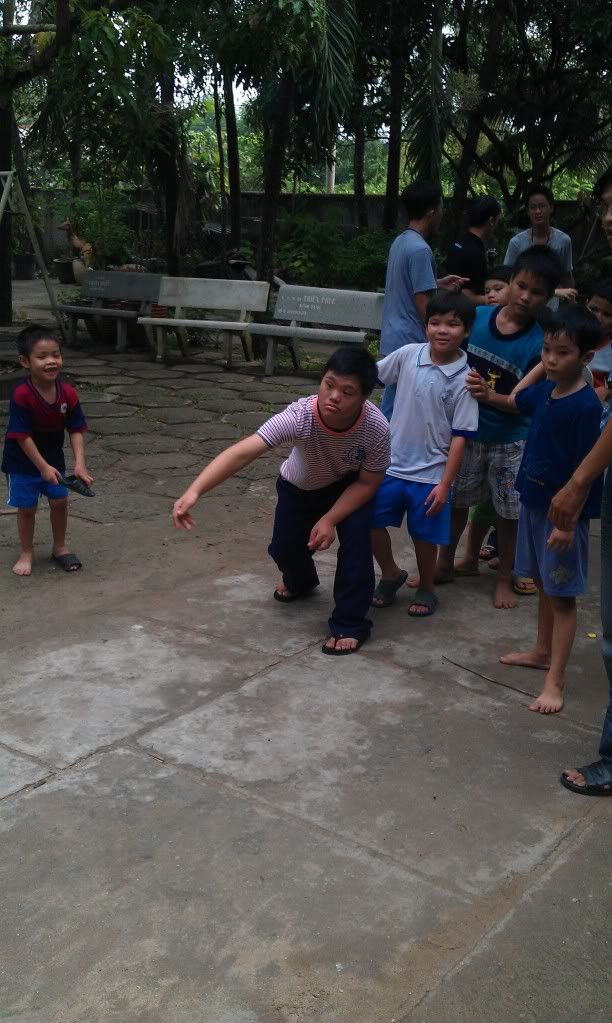 Thư mời tham gia chương trình ngày hội trẻ thơ do hội helping hand saigon tổ chức - 2